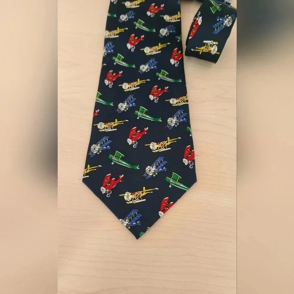 🛩️MUSEUM ARTIFACTS Planes  Tie - Picture 2 of 7